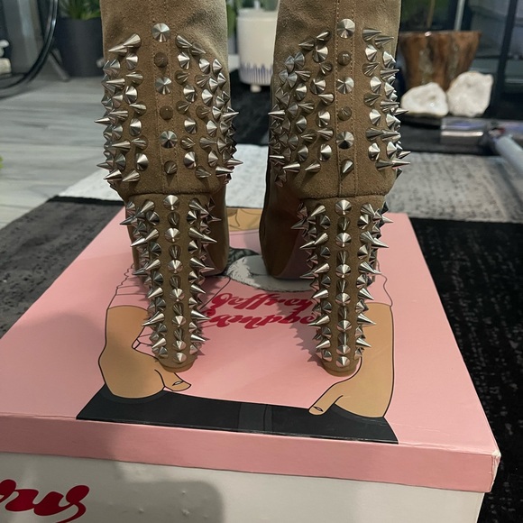 Brand new! Sold out! Jeffery Campbell Spike Taupe Suede Platform Boot - Picture 2 of 4